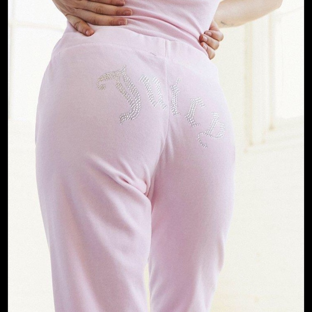 Urban Outfitters x Juicy Couture Pink Velour Pants